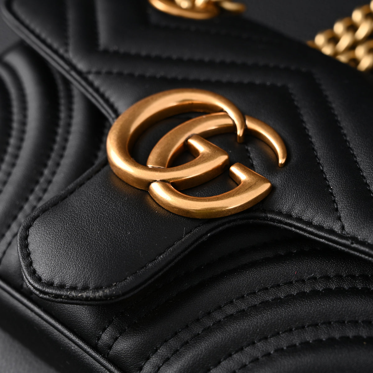 Gucci GG Marmont Small Matelassé Shoulder Bag – Black Leather with Gold Hardware